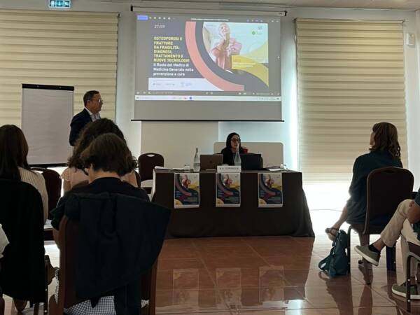 Osteoporosi e fratture da fragilità: successo per il corso formativo promosso da Villa Bianca